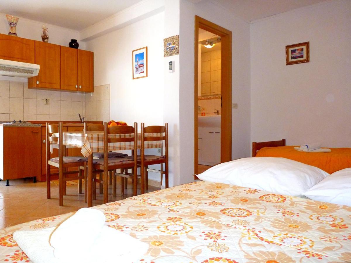 Apartmani Jole Trogir Eksteriør billede